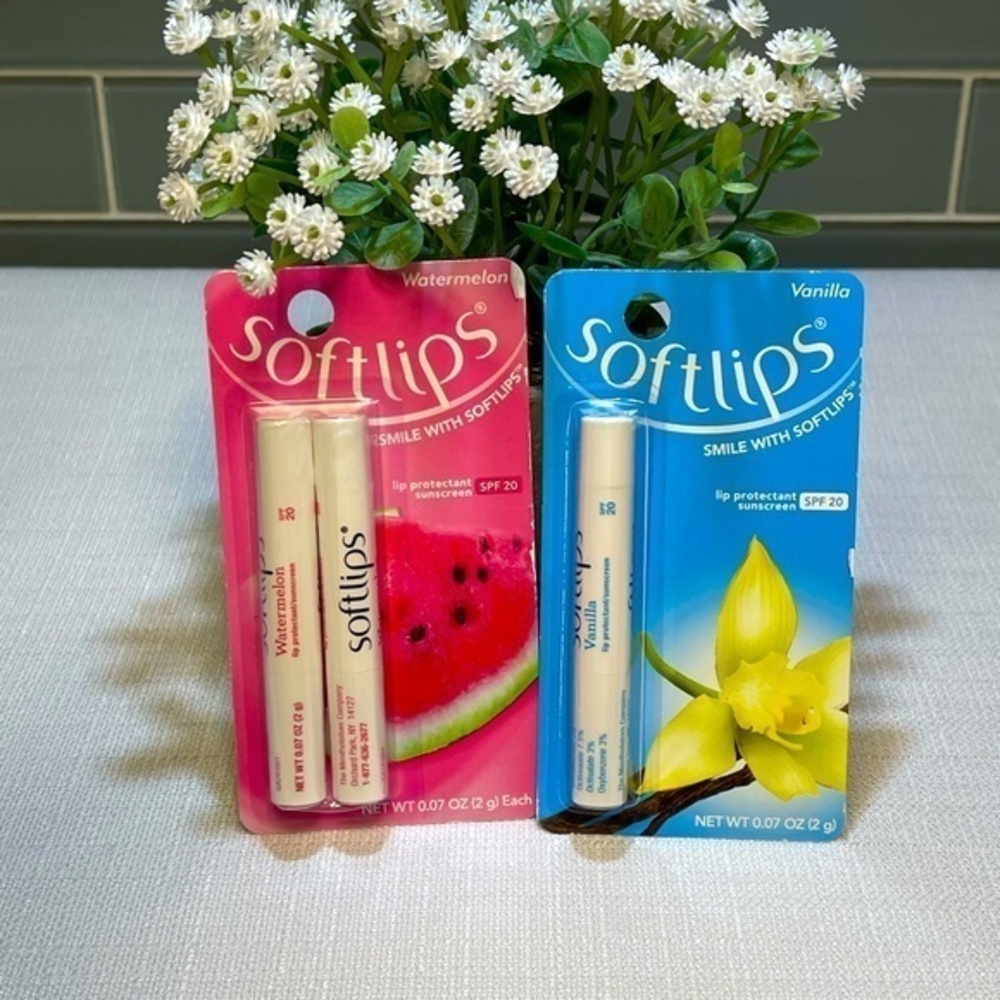 🌸 NWT Softlips Moisturizing SPF 20 Lip Balm in Watermelon & Vanilla - Set of 3